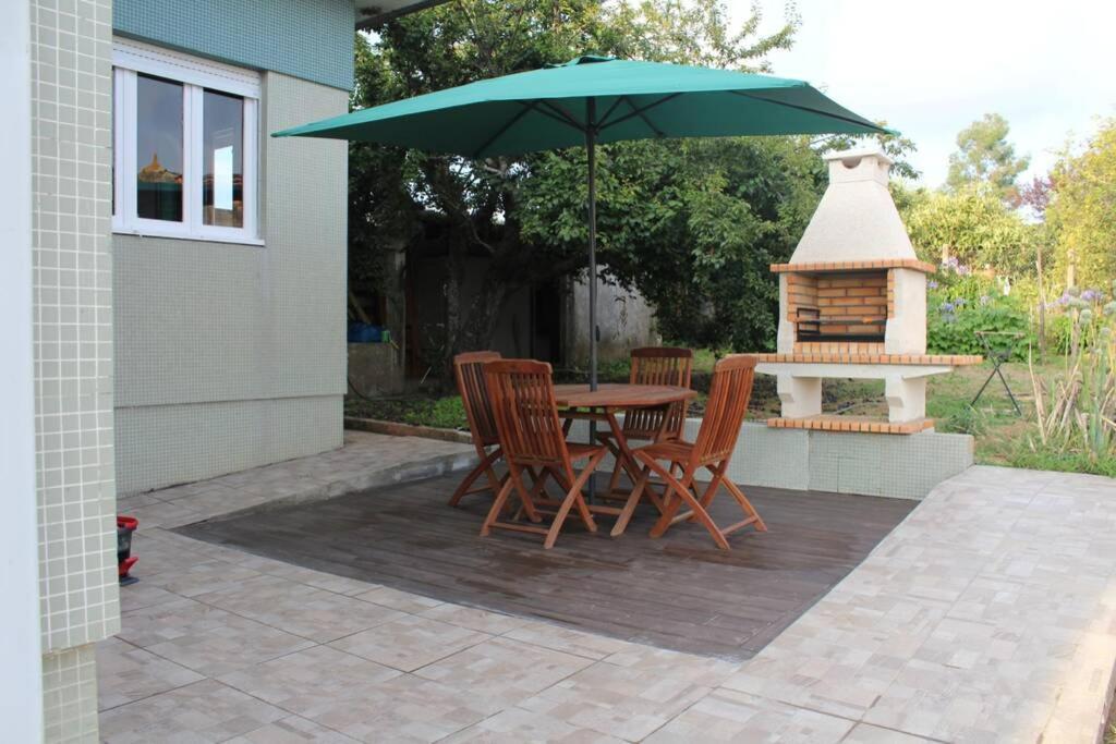 Вилла House With Pool And Garden In Esmoriz Near Porto Экстерьер фото